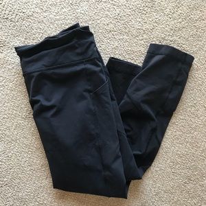 LULULEMON Cropped Leggings